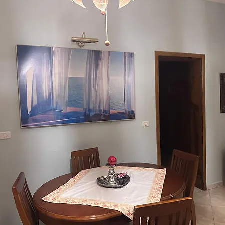 E Verdhe Elbasan, Albania Villa *