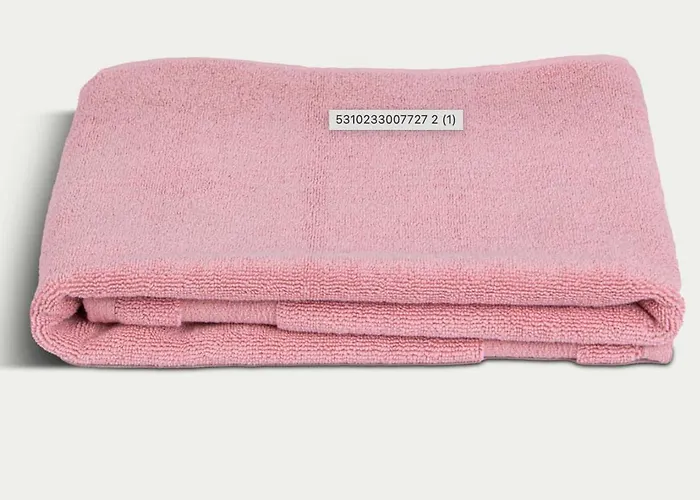 E Verdhe Elbasan, Albania